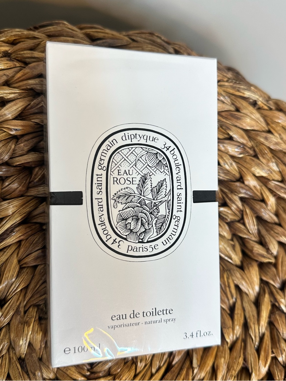 New in box Diptyque Eau Rose Eau de Toilette 3.4 oz. - Picture 2 of 6
